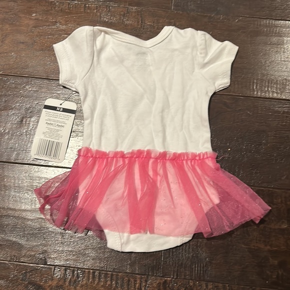 I found my prince his name is Daddy onesie with tutu NB - Picture 2 of 4
